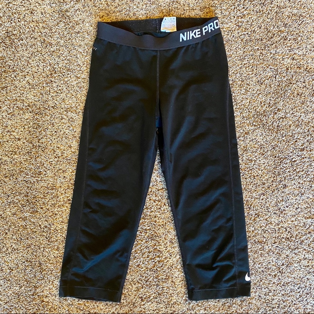 Nike Pro Cropped Legging